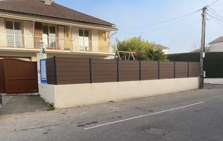 Création de clôture — réalisation Chéroise de Bâtiment