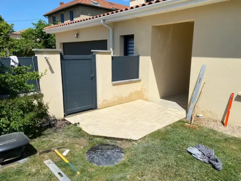 Création de clôture — réalisation Chéroise de Bâtiment