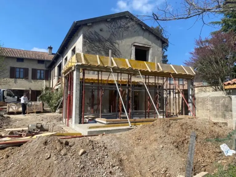 Construction de maison individuelle — réalisation Chéroise de Bâtiment